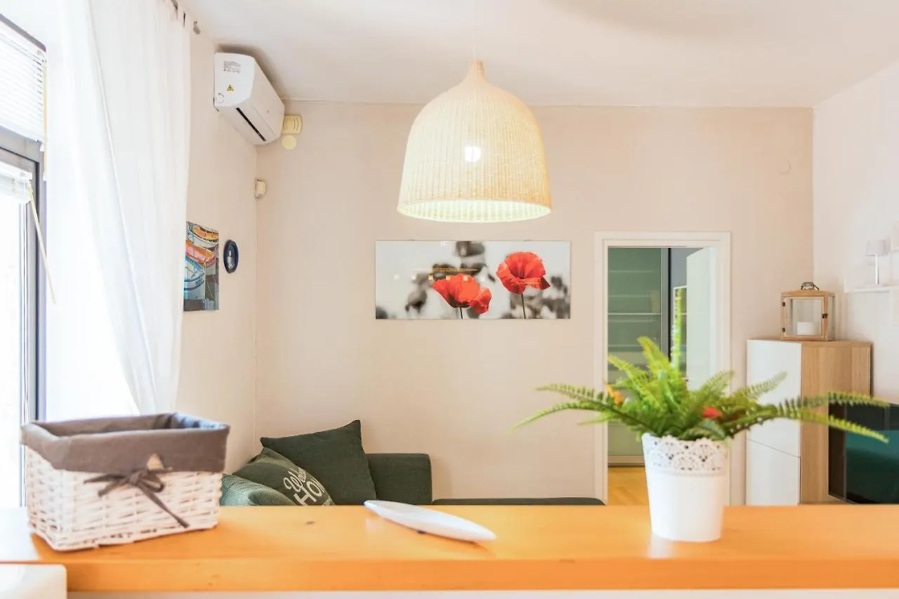 Apartmán Cubo Pula 0*,  Chorvatsko
